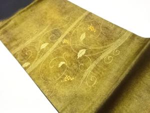 引箔葡萄唐草模様織出し開き名古屋帯（額縁仕立て）